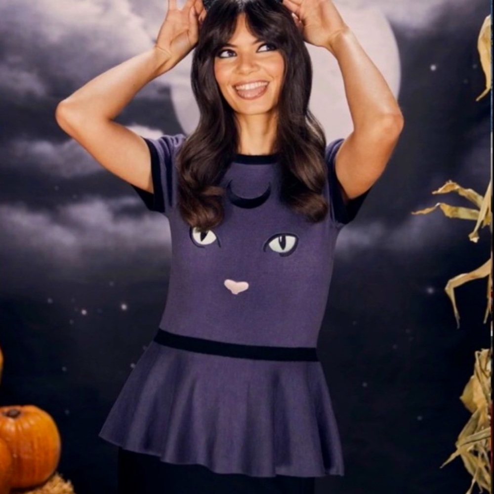ModCloth X Collectif Cat Smize Knit Top